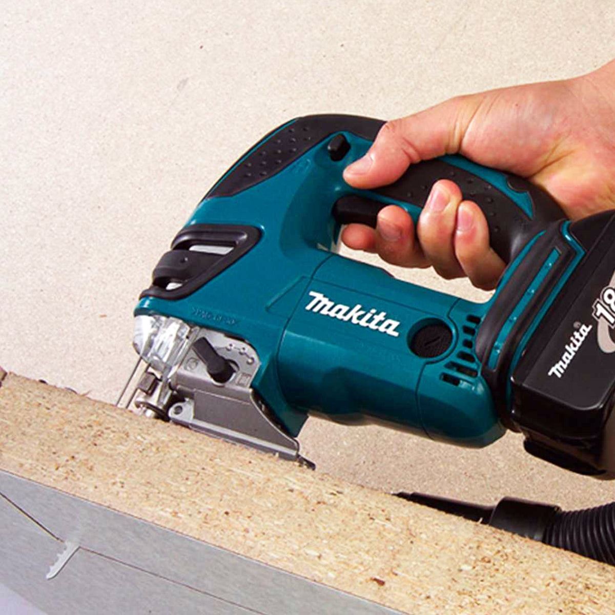 Makita Twin Pack 18V Jigsaw & Impact Driver with 2 x 5.0AH Batteries